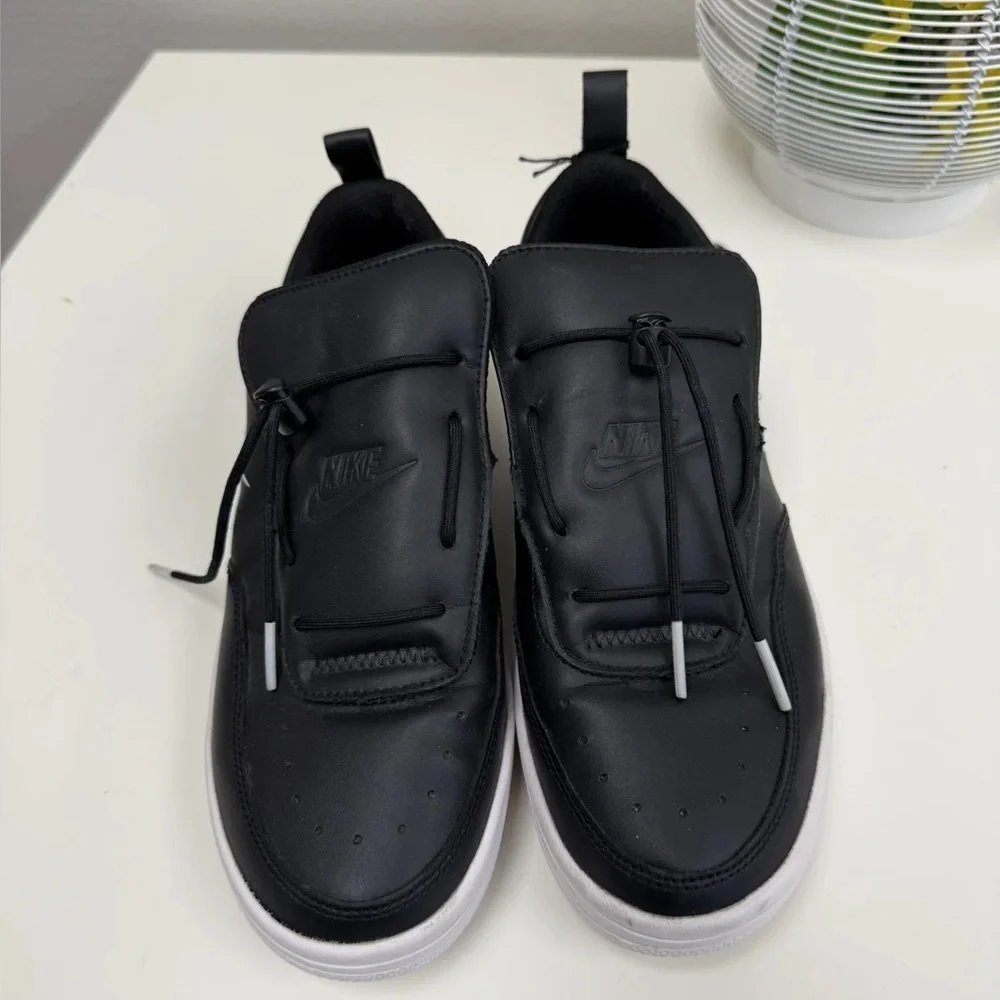 Nike Black Leather Court Shoes - Size 7 1/2
